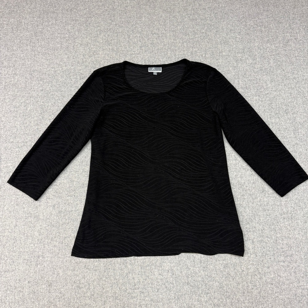 JM Collection Textured Wavy Top Size Medium Black 3/4 Sleeve Scoop Neck Casual